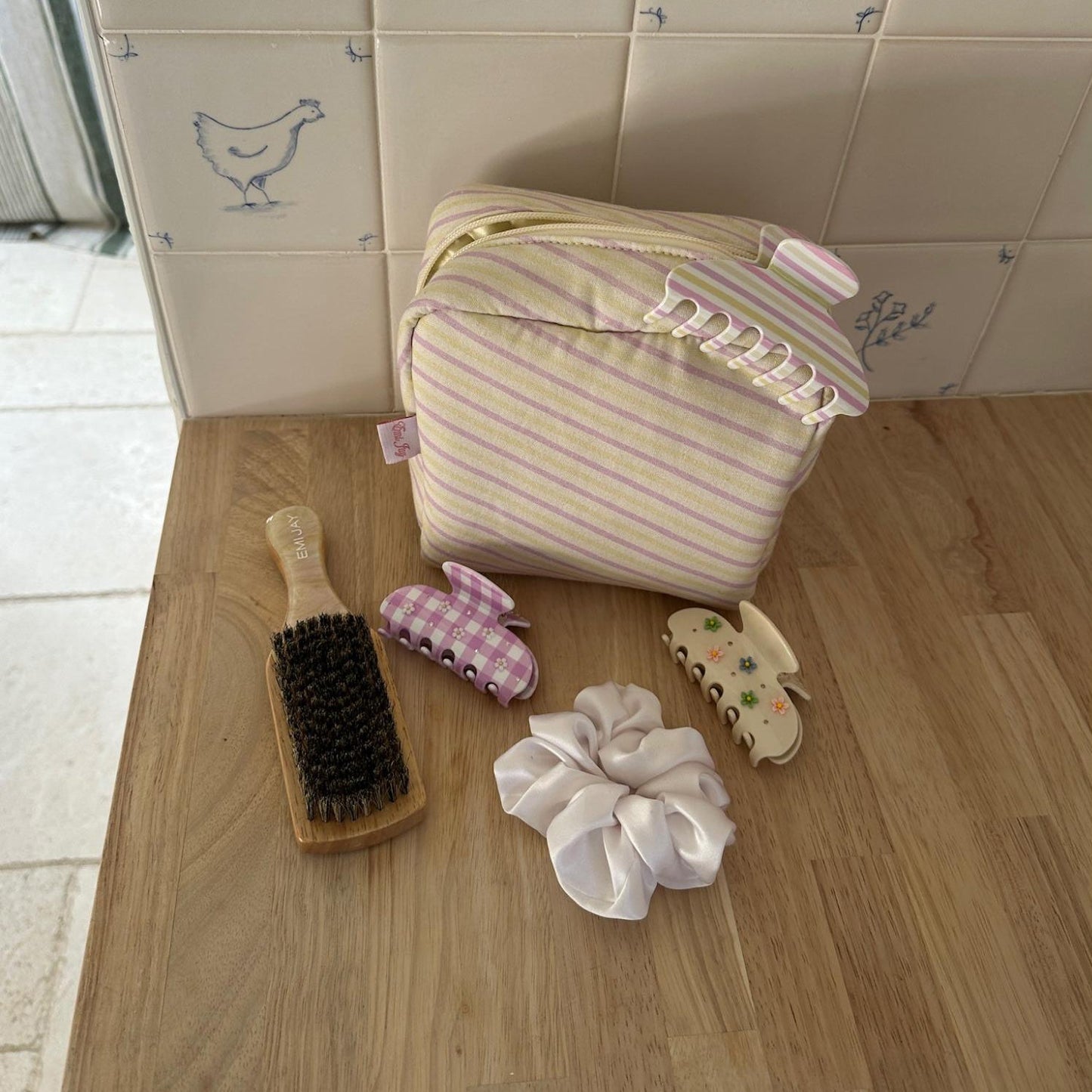 Sweetheart Clip in Daisy Pink Picnic